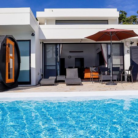 Private Pool Villa Мотобу Экстерьер фото
